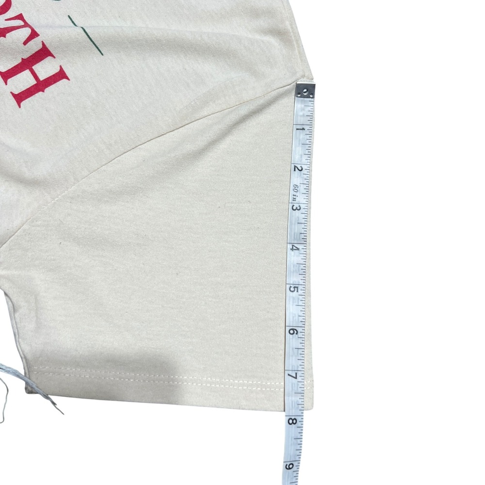 Disney‎ Mickey Minnie Pluto North Pole Express Cream Graphic T-Shirt Size M - Picture 7 of 8